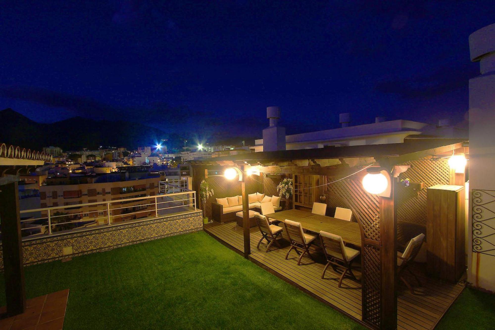 1149 Unique Beachfront Penthouse Center 400m2