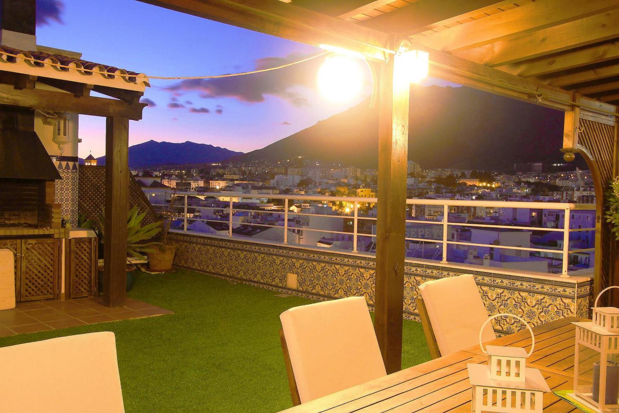 1149 Unique Beachfront Penthouse Center 400m2 * Marbella