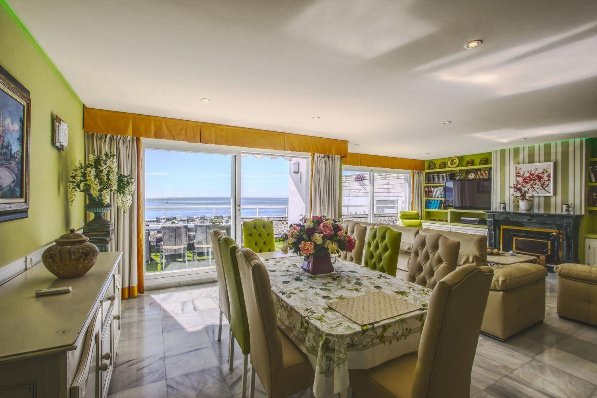 Apartment 1149 Unique Beachfront Penthouse Center 400m2